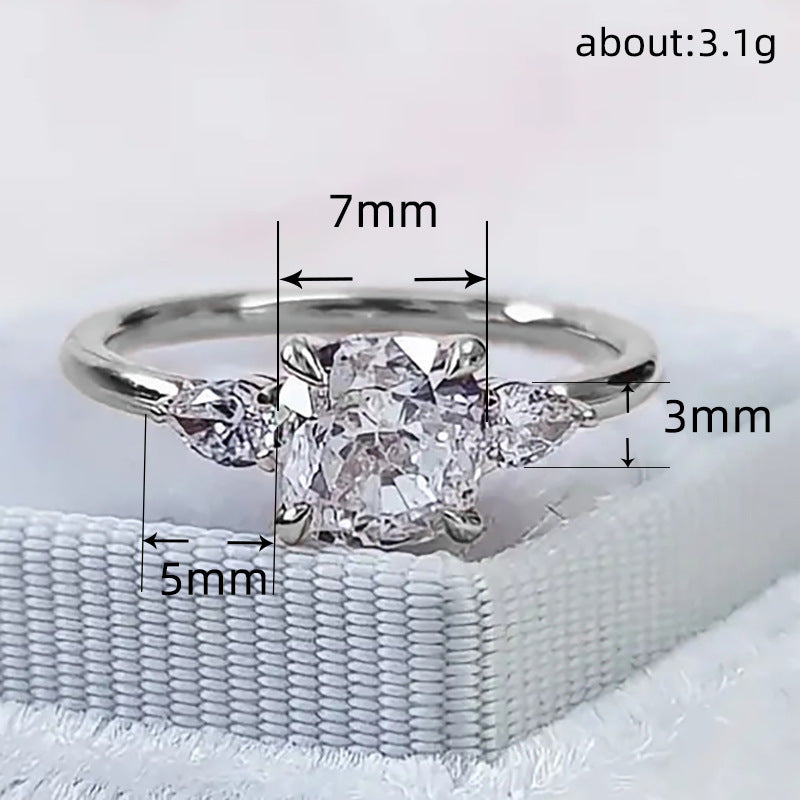 European And American Elegant Four-claw Zircon Ring